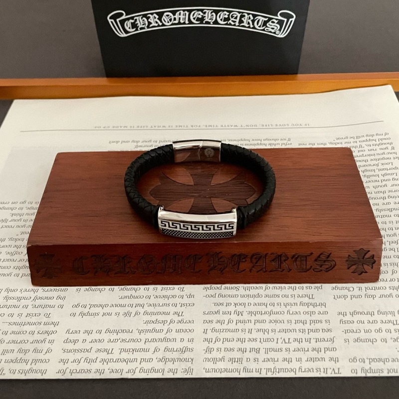 Ch*0me He**ts bracelets